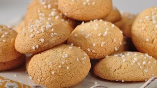 Amaretti Cookies Recipe Demonstration  Joyofbakingcom [upl. by Bianca]