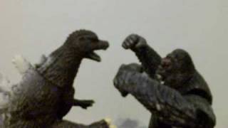 Godzilla Beats up King Kong [upl. by Nylzzaj]