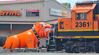 BNSF 2361 vs Bad Boy Mowers  Monroe WA [upl. by Dahcir854]