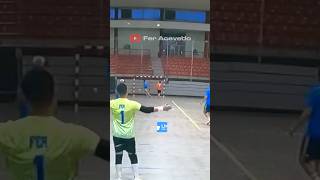 🚀 Pases largos para destruir al rival futsal videosdefutbol fútbolsala [upl. by Ahsiliw]