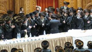 Admor MSatmar dancing with Admor MSkver at a Skver wedding [upl. by Thessa]