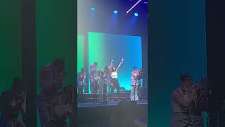 AITANA cantando AQYNE en vivo Uruguay Antel Arena Alphatour [upl. by Auvil721]