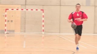 How To Do Dribbling in Handball [upl. by Maritsa]