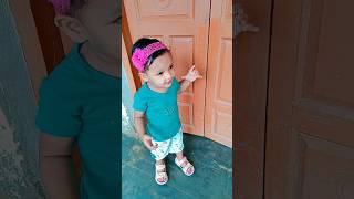 Me itni sundar hu  cutebaby trendingshorts funnyshorts [upl. by Fredia]