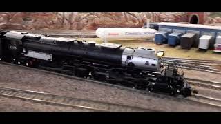 ATHEARN GENESIS  HO Scale  Union Pacific quotBig Boyquot 4005 during its first freight run [upl. by Brenda]