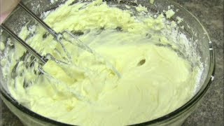 How to Make Cream Cheese Frosting [upl. by Ydnerb]