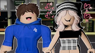 Brookhaven RP  ROBLOX  NEIGHBORS TO LOVERS TAGALOG LOVESTORY [upl. by Eicaj]