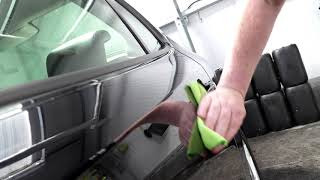 Simoniz Original Wax  The Original Hard Car Wax With Carnauba  How to Apply Car Wax [upl. by Pros]