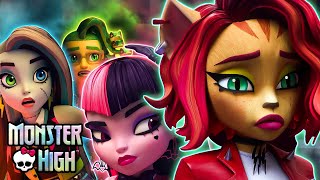 Draculauras Secret Plan Saves Toralei at Monster High [upl. by Ninnahc]