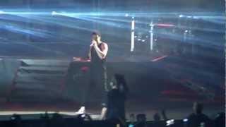 Drake amp Lil Wayne  The Motto 1080p HD Drakes Club Paradise Live Tour Berlin 12042012 [upl. by Aimahs]