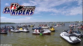 100 Jet Skis riding in Tampa Bay [upl. by Rohclem110]