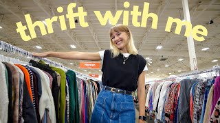 COME THRIFT WITH ME FOR 2024 FASHION TRENDS [upl. by Eralcyram]