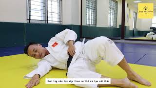 Kỹ thuật té ngã trong Judo Ukemi Waza [upl. by Oaht]