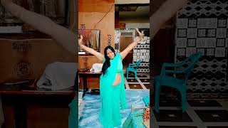 Kashmir Ki Botal Mein  😍🎧 Music trending dance viral shorts hindisong [upl. by Araf577]