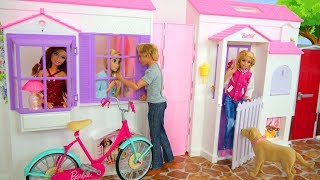 Barbie Folding Pretty House Bathroom Faltbar Puppenhaus Maison de Barbie pliable Rumah boneka [upl. by Cusick]