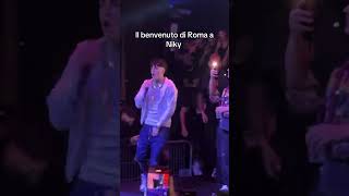 Il pubblico grida “SCEMO” al live di NIKY SAVAGE a ROMA [upl. by Icrad]