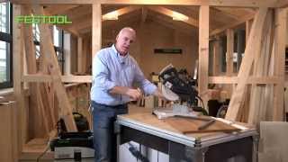 Latten verstek zagen met de Festool plintenzaag Symmatric SYM 70  Festool NL [upl. by Tertia888]