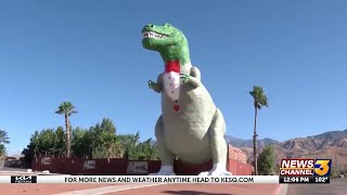 Cabazon dinosaurs pay tribute to the late PeeWee Herman [upl. by Redyr108]