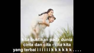 Nagita slavina  Realita Cinta lirik [upl. by Jankey906]