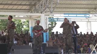 Madingo Afework with Ethiopian military force Gondar ማዲንጎ አፈወርቅ New Ethiopian Music 20 [upl. by Ettenay]