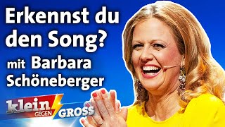 Übersetzte Songtexte erraten Caspar 10 vs Barbara Schöneberger  Klein gegen Groß [upl. by Atilemrac905]