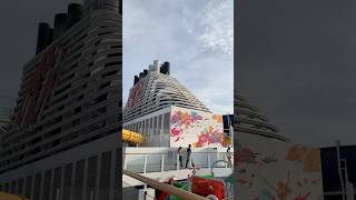 Genting Dream Cruise Kapal Pesiar [upl. by Elok]