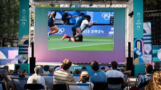 LIVE Fans Watch Paris 2024 Closing Ceremony on Large Screen in Central Paris [upl. by Lewendal]