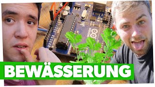 Pflanzen über Arduino automatisiert Bewässern 🚿 Marvin amp Falk [upl. by Aihpled721]