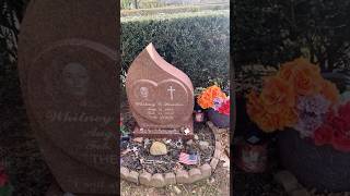 Whitney Bobbi Christina and Cissy Houston grave site shorts whitneyhouston popmusic [upl. by Ettenwahs]