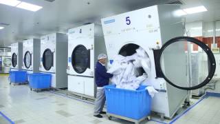 Rooben Laundry Machine in China Airport [upl. by Justicz39]