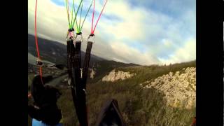 parapente sylvain le 4 janvier 2013 chancia montcusel [upl. by Haidedej]