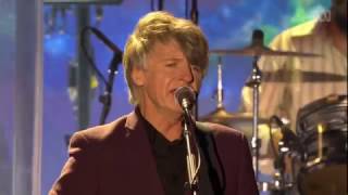 Crowded House  Dont Dream Its Over Live At Sydney Opera House [upl. by Hylton]