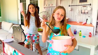 Nastya et ses amis jouent avec des jouets de cuisine  Compilation de vidéos pour enfants [upl. by Fusco]