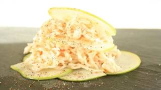 Recette  Salade de crabe sur lit de pommes vertes [upl. by Chesnut]