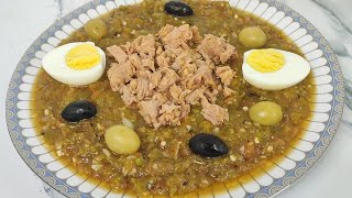 سلاطة مشوية تونسية على اصولها salade mechouia tunisienne [upl. by Yltsew756]