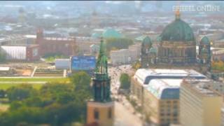 TiltShiftVideos So schrumpft man eine Großstadt  DER SPIEGEL [upl. by Baer]